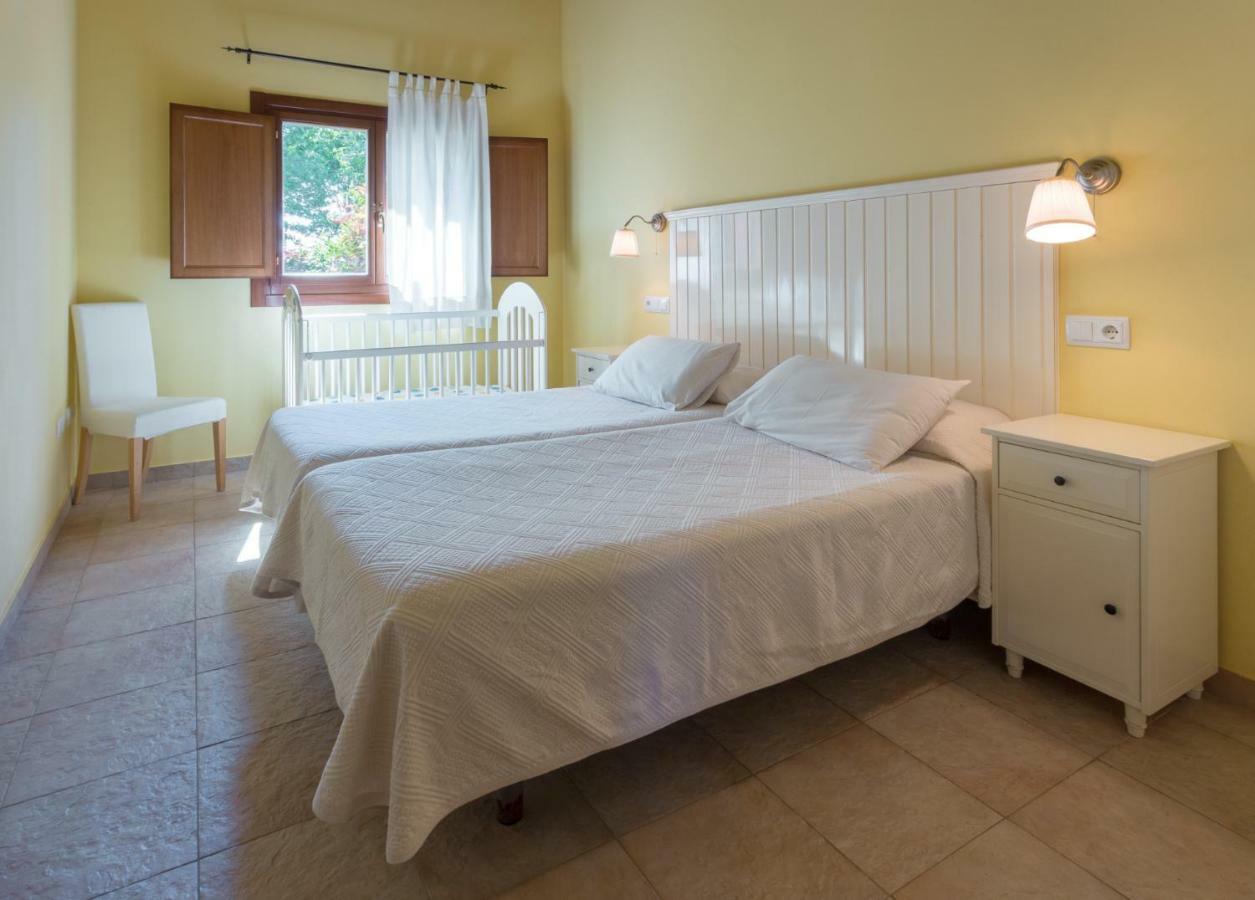 Apartamentos El Guindal Tapia de Casariego Kültér fotó