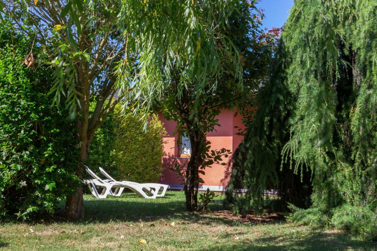 Apartamentos El Guindal Tapia de Casariego Kültér fotó